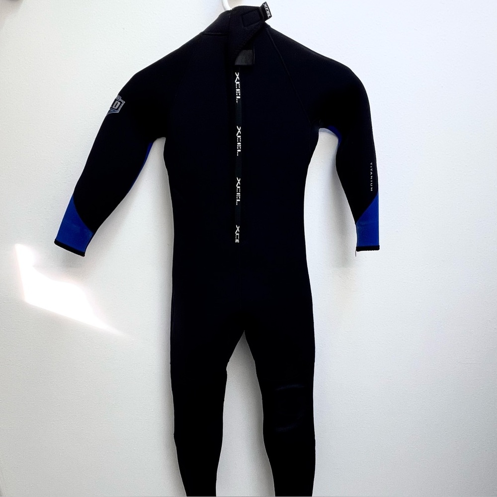 XCEL wetsuit - Picture 5 of 16